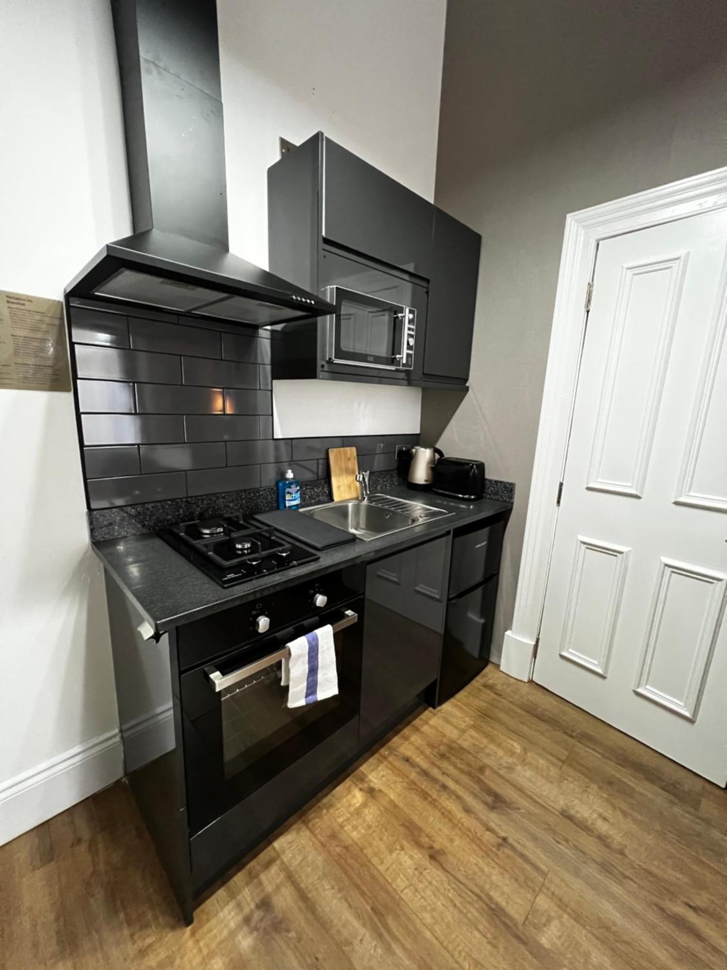 Amani Apartments - Glasgow City Centre Εξωτερικό φωτογραφία