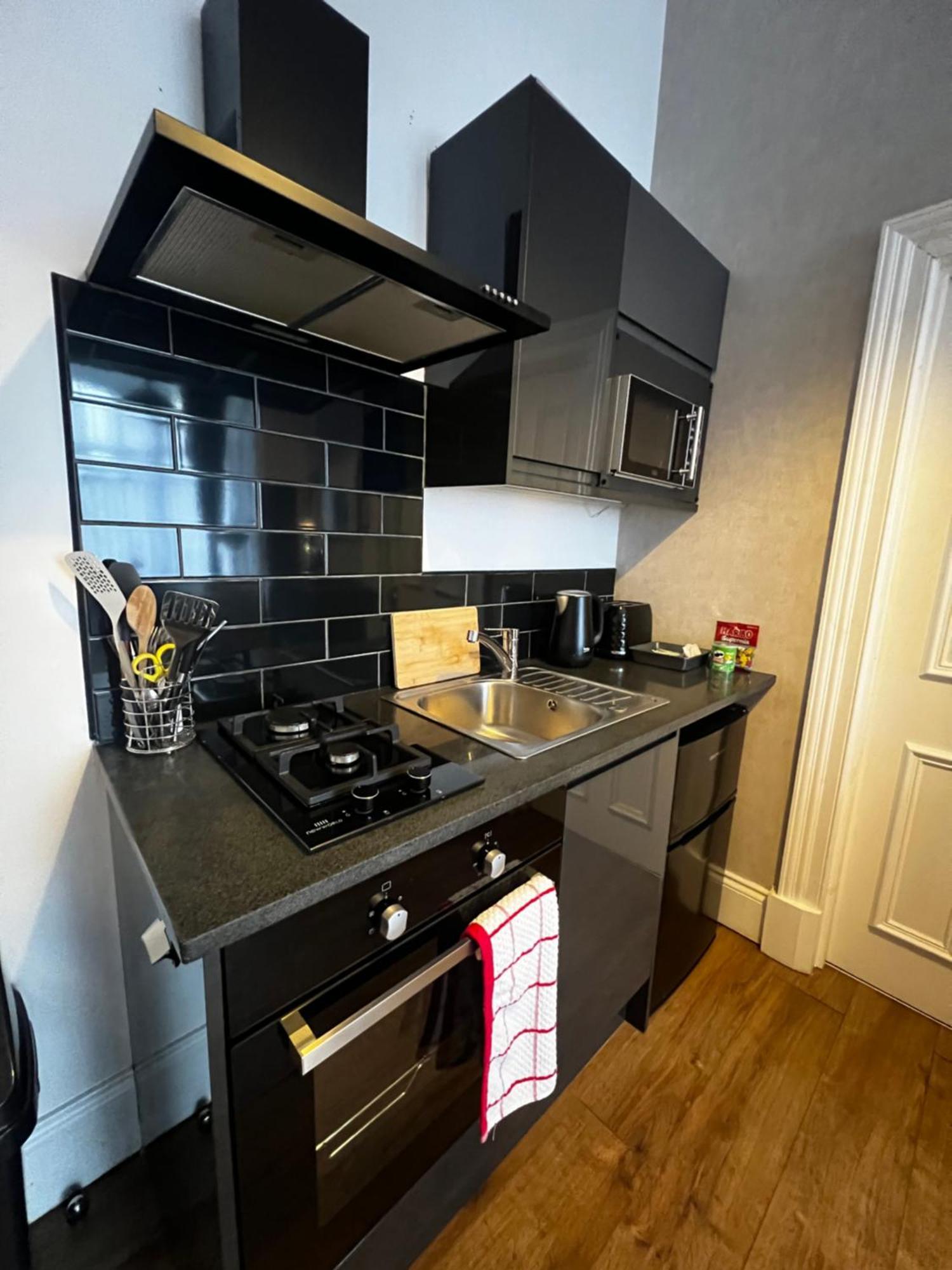 Amani Apartments - Glasgow City Centre Εξωτερικό φωτογραφία