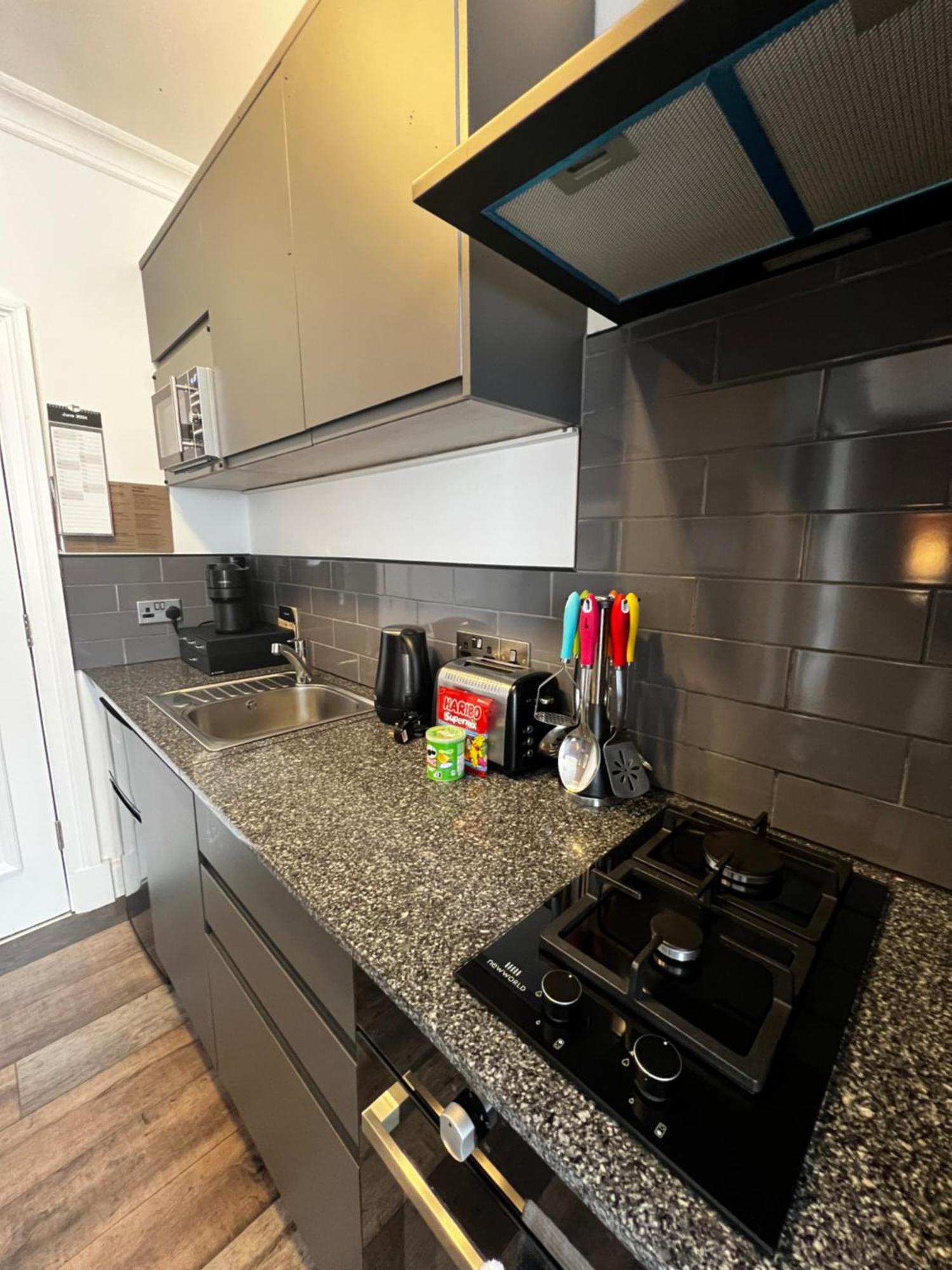 Amani Apartments - Glasgow City Centre Εξωτερικό φωτογραφία